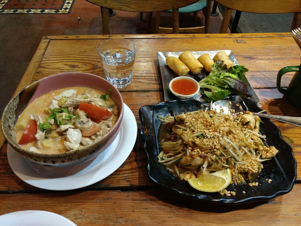 Ghin Kopi Thai Food | 279 Glen Huntly Rd, Elsternwick VIC 3185, Australia | Phone: (03) 9510 9339