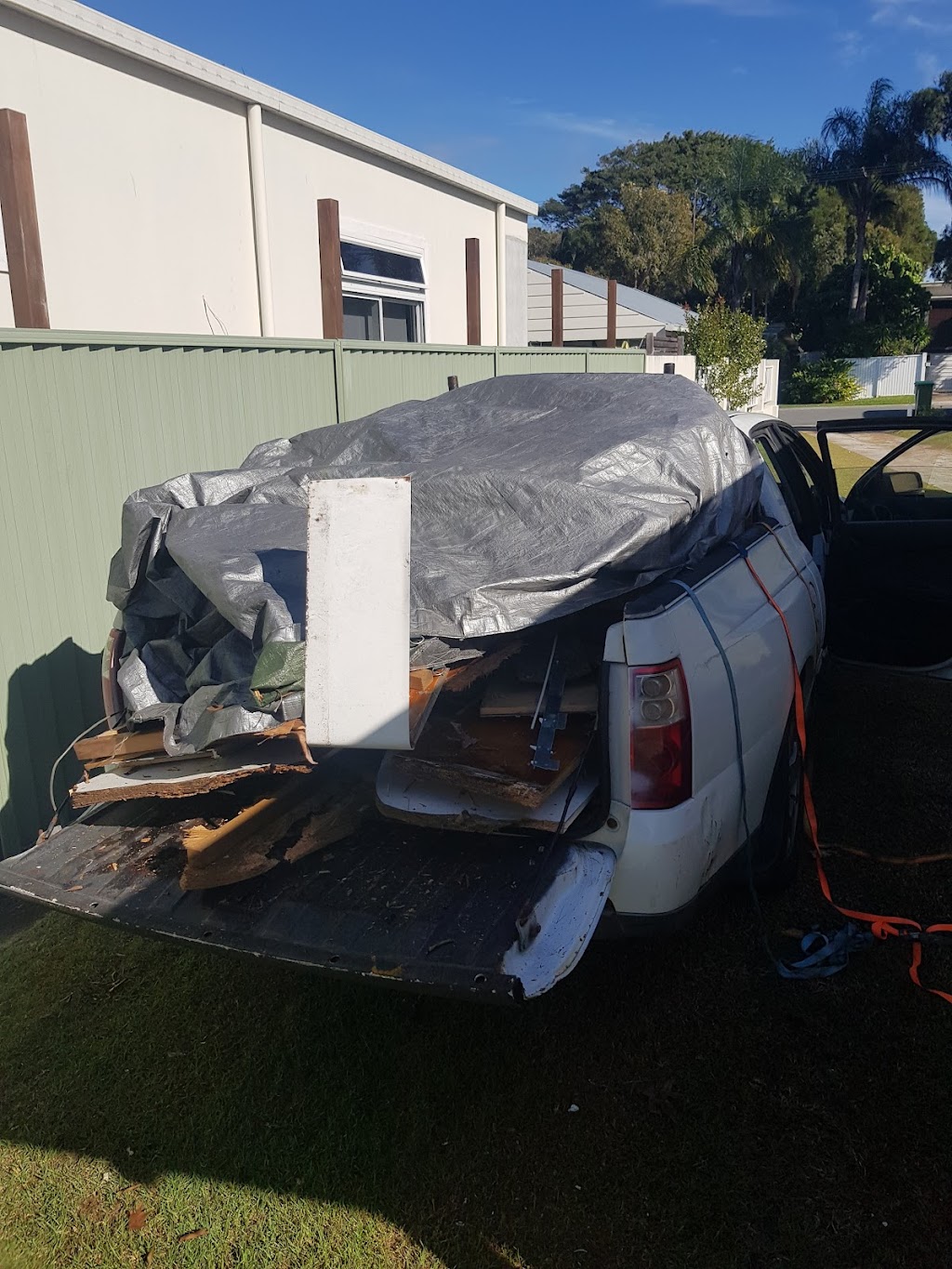 Bretts ute hire | Wanda, 534 Marine Parade, Biggera Waters QLD 4216, Australia | Phone: 0406 096 898
