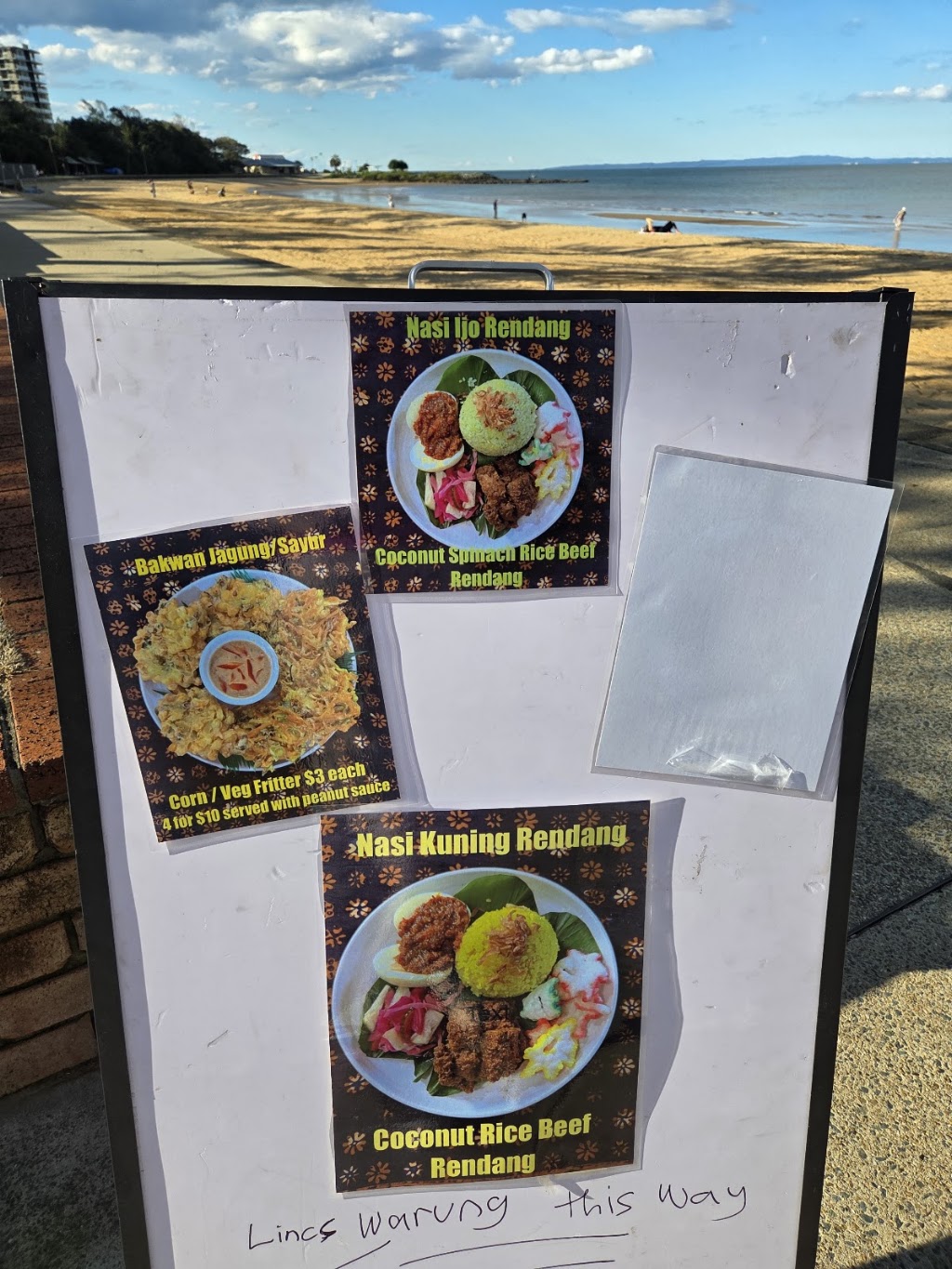 Lincs Warung | Suttons Beach Park, Marine Parade, Redcliffe QLD 4020, Australia | Phone: 0401 916 922
