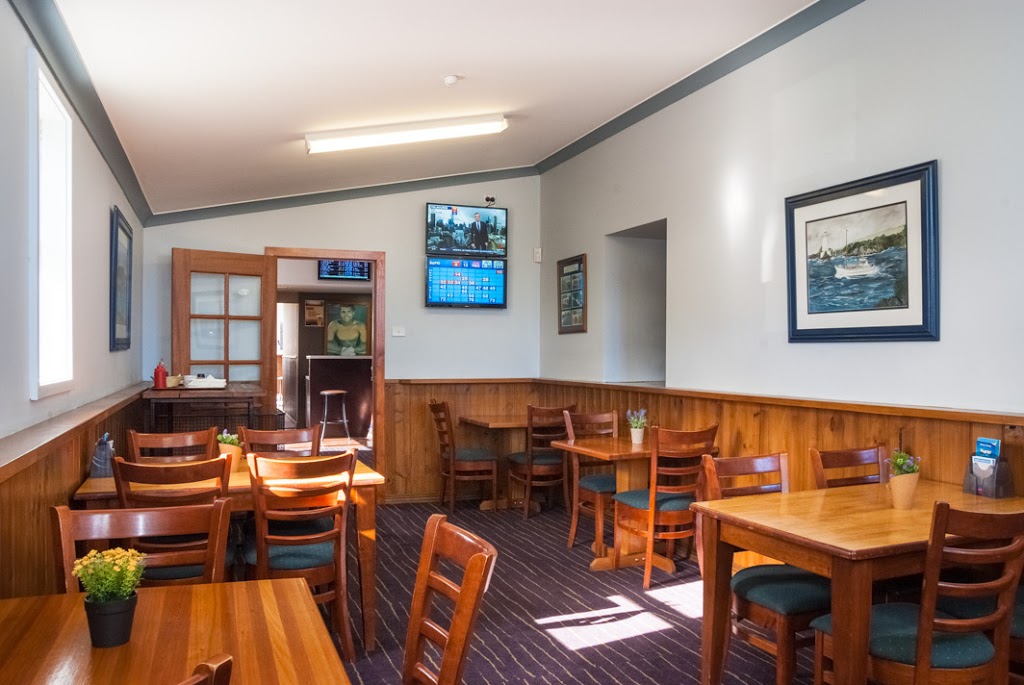 Campbell Town Hotel Motel | 118 High St, Campbell Town TAS 7210, Australia | Phone: (03) 6381 1158