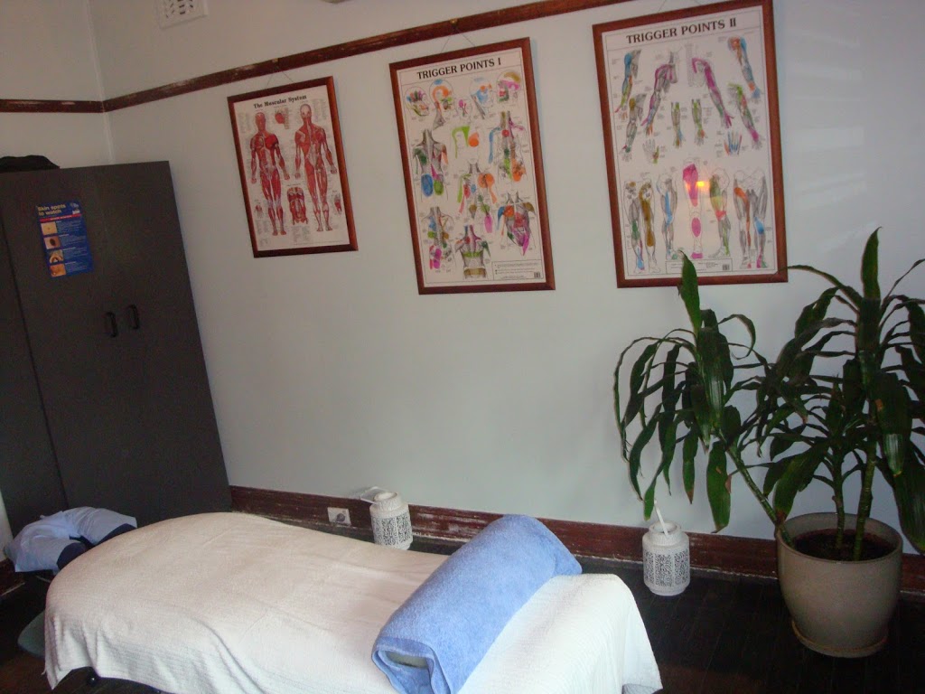 Peters Massage services | 9 Hudson St, Whitebridge NSW 2290, Australia | Phone: 0411 537 756