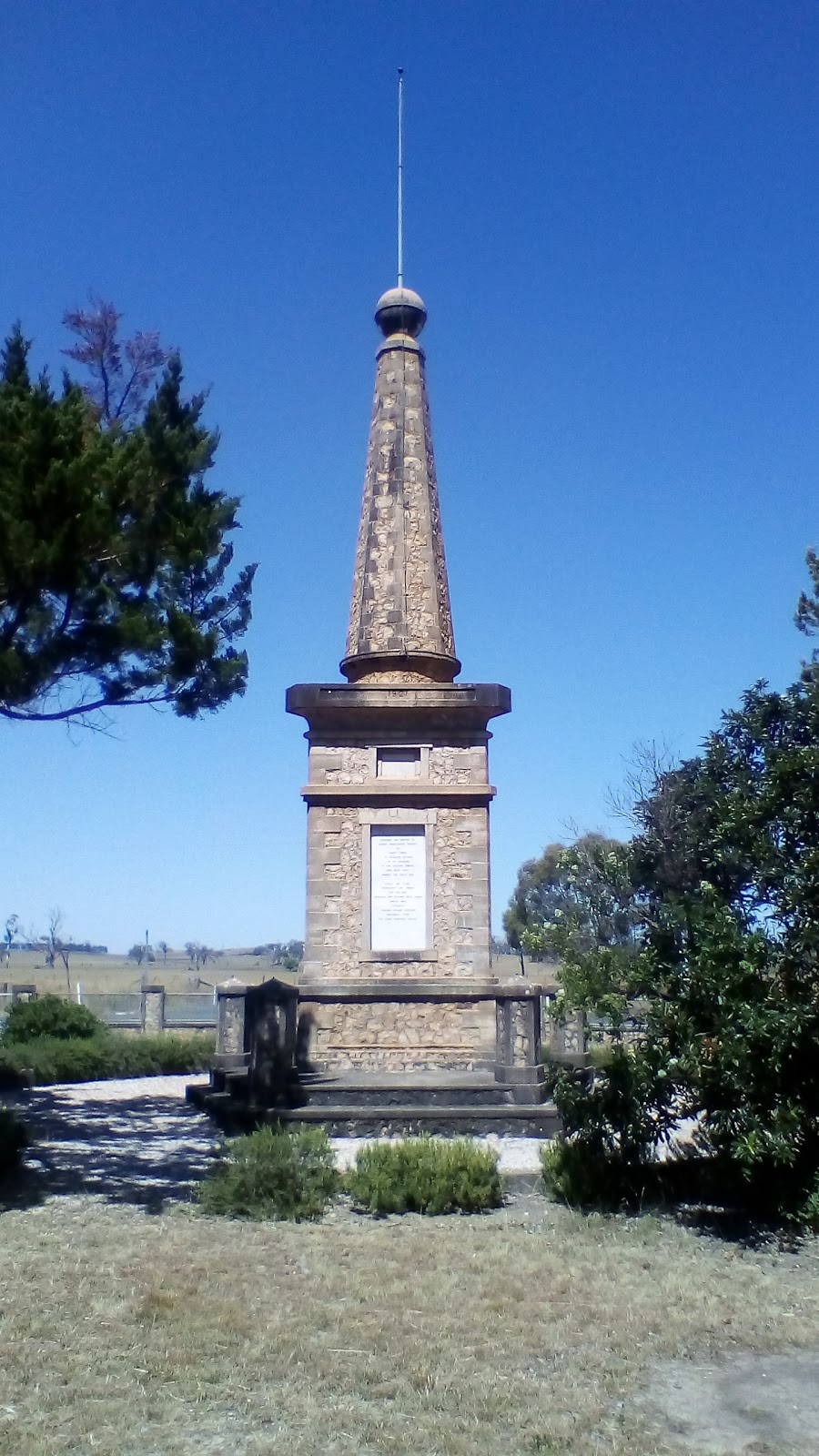 Dangarsleigh Memorial | park | 755 Dangarsleigh Rd, Dangarsleigh NSW 2350, Australia