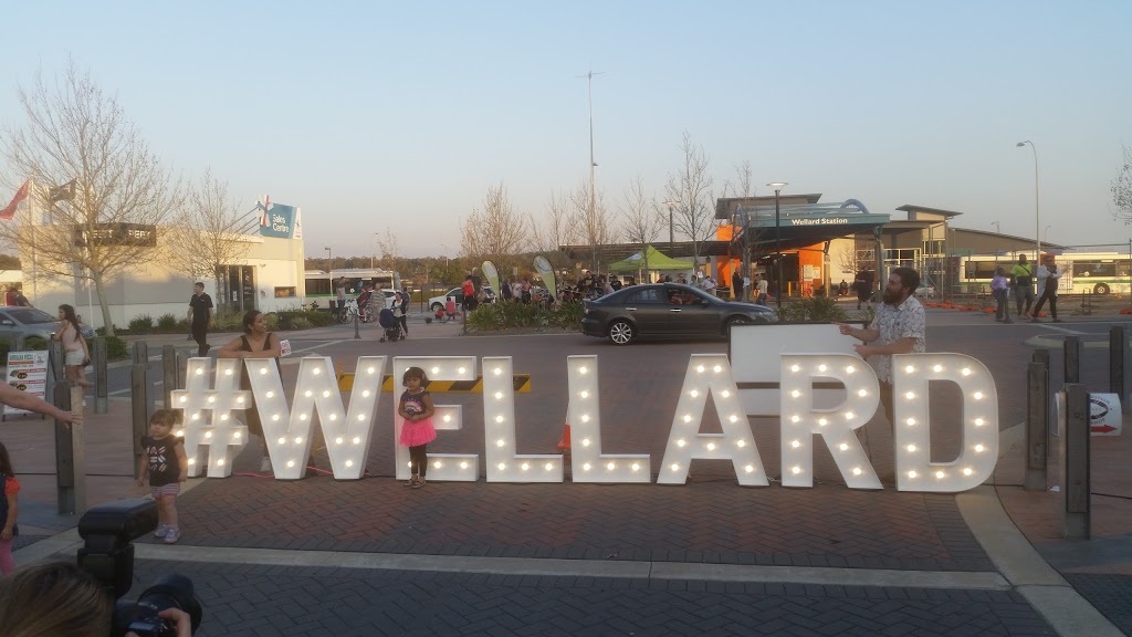Wellard Square | shopping mall | 1 The Strand, Wellard WA 6170, Australia | 0892616666 OR +61 8 9261 6666