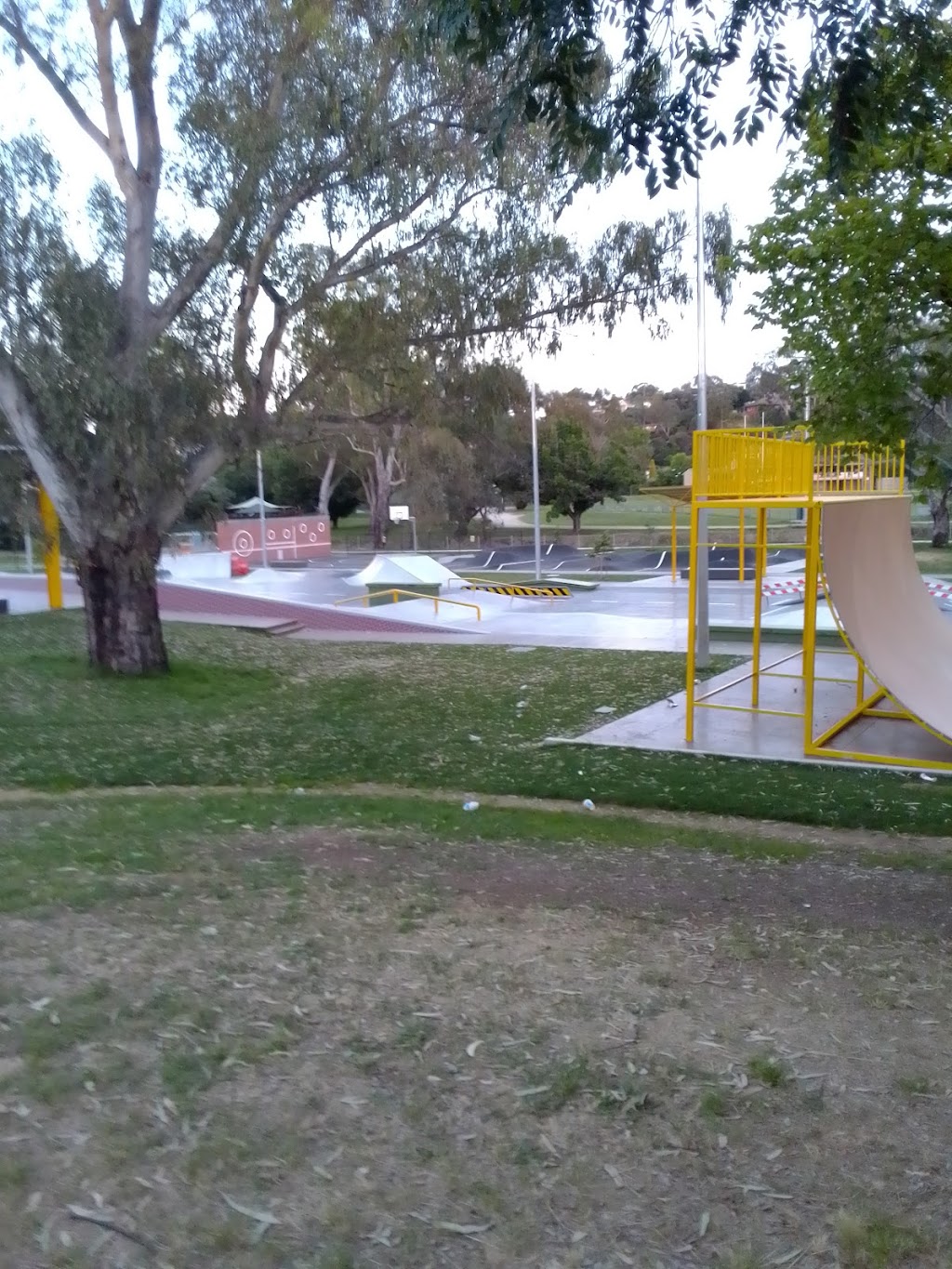 Albury Skate Park |  | David St, Albury NSW 2640, Australia | 0260238111 OR +61 2 6023 8111