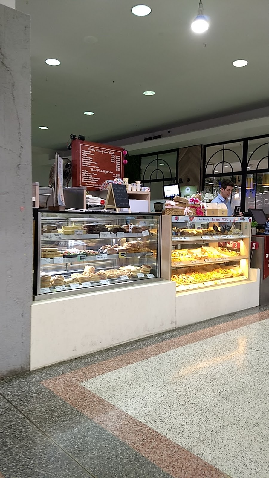 Muffin Break | bakery | Shop GD K08, Casuarina Square, 247 Trower Rd, Casuarina NT 0810, Australia | 0889270681 OR +61 8 8927 0681