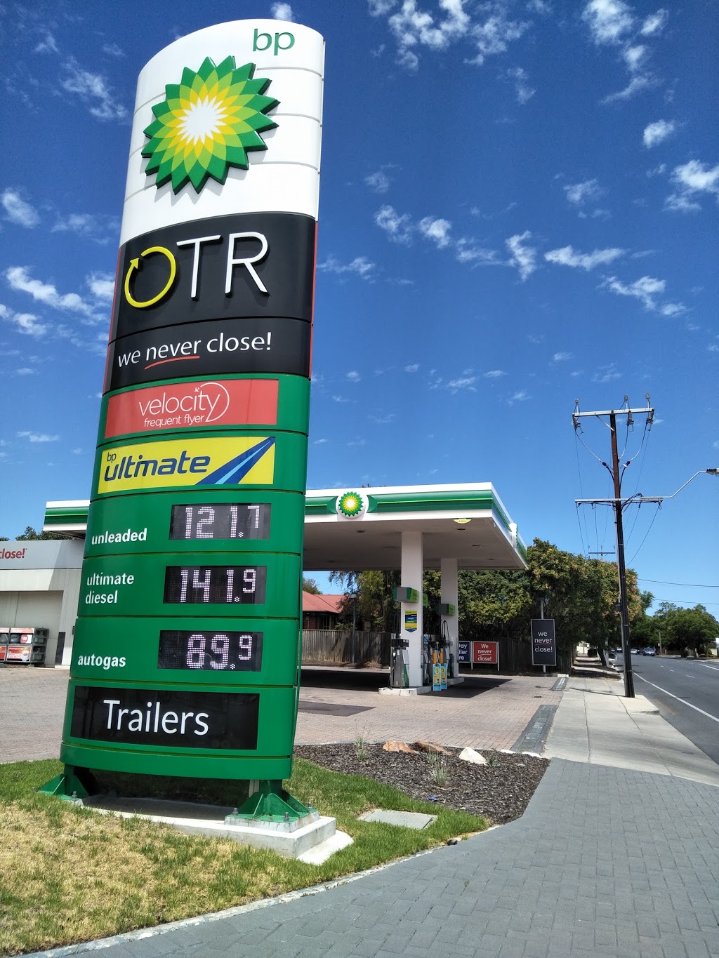 bp | gas station | 408 Magill Rd &, Glynburn Rd, Kensington Gardens SA 5068, Australia | 0884316899 OR +61 8 8431 6899