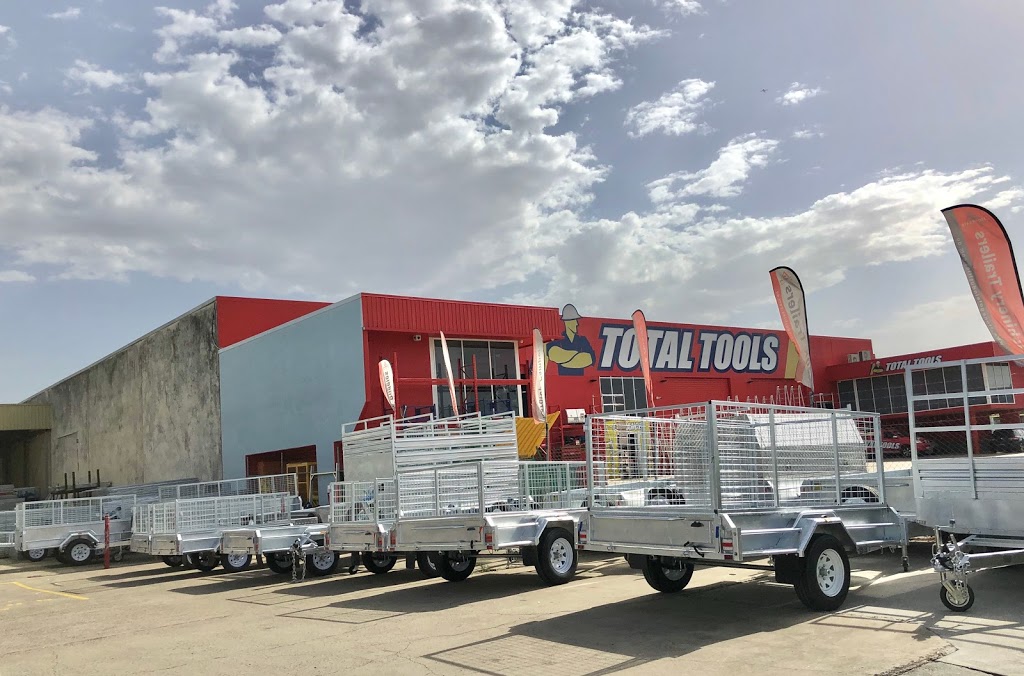 Stonegate Industries - Box Trailers For Sale, Motorsports & Tear | 1/739 Boundary Rd, Coopers Plains QLD 4108, Australia | Phone: (07) 3800 1283