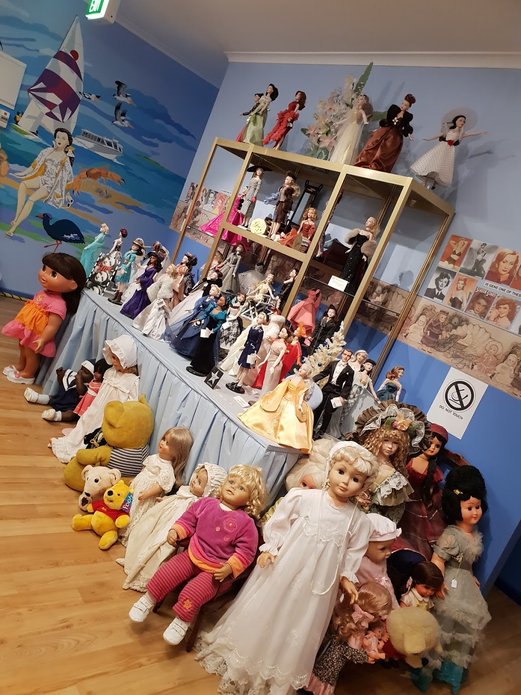 River Dolls of Goolwa | museum | 33 Cadell St, Goolwa SA 5214, Australia | 0885555801 OR +61 8 8555 5801