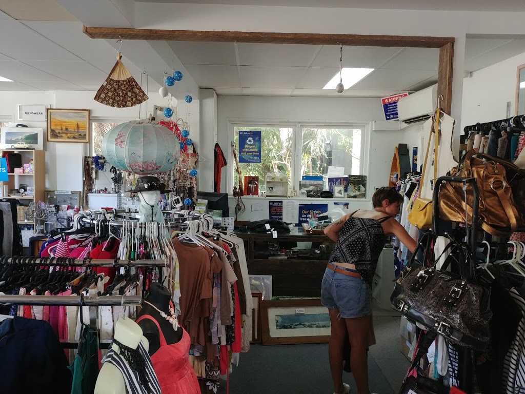 Lifeline Shop Avalon | 683 Barrenjoey Rd, Avalon Beach NSW 2107, Australia | Phone: (02) 9918 5141