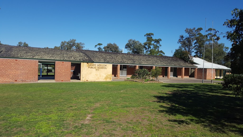 Sandy Hollow Public School | school | Golden Hwy, Sandy Hollow NSW 2333, Australia | 0265474521 OR +61 2 6547 4521