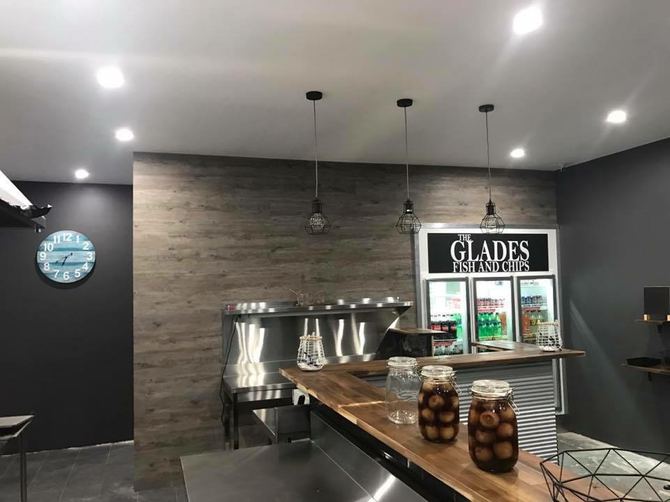 The Glades Fish & Chips | restaurant | Unit C4/40 Rodgers Cl, Byford WA 6122, Australia | 0895366649 OR +61 8 9536 6649