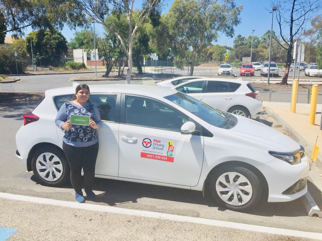Raja Driving School Sunbury | 53 Bundanoon Ave, Sunbury VIC 3429, Australia | Phone: 0421 229 034