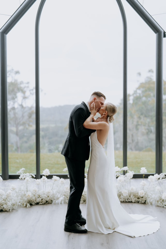 Peachy Tans | 44 Peachy Ave, North Rothbury NSW 2335, Australia | Phone: 0423 304 772