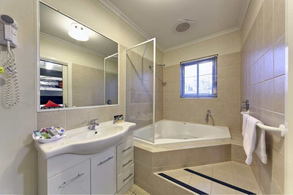 Comfort Inn & Suites Georgian | lodging | 599 Young St, Albury NSW 2640, Australia | 0260218744 OR +61 2 6021 8744