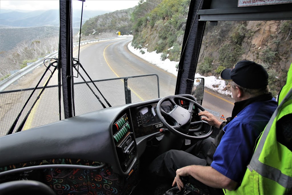 Mt Hotham Bus | 4 Buffalo River Rd, Myrtleford VIC 3737, Australia | Phone: (03) 5751 1795