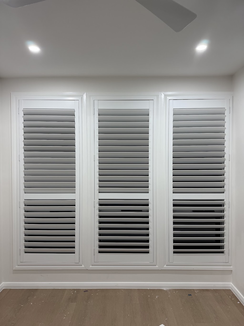 URBAN SHADES CURTAINS AND BLINDS | 139 Barrallier Dr, Marsden Park NSW 2765, Australia | Phone: 0410 374 400