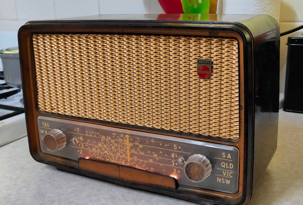 Radio Restoration by Dale | Toodyay Rd, Middle Swan WA 6056, Australia | Phone: 0417 183 220