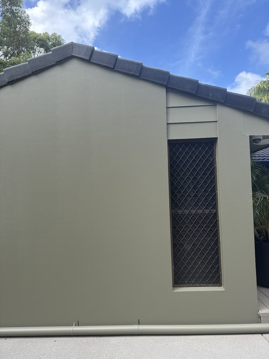 DR Paint | 8 Chevron Rise, Highland Park QLD 4211, Australia | Phone: 0475 606 666