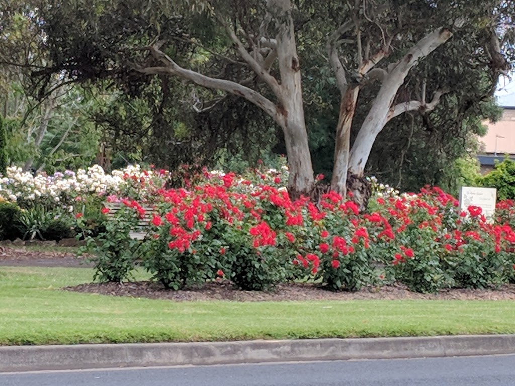 Penola Coonawarra Visitor Information Centre | 27 Arthur St, Penola SA 5277, Australia | Phone: (08) 8737 2855