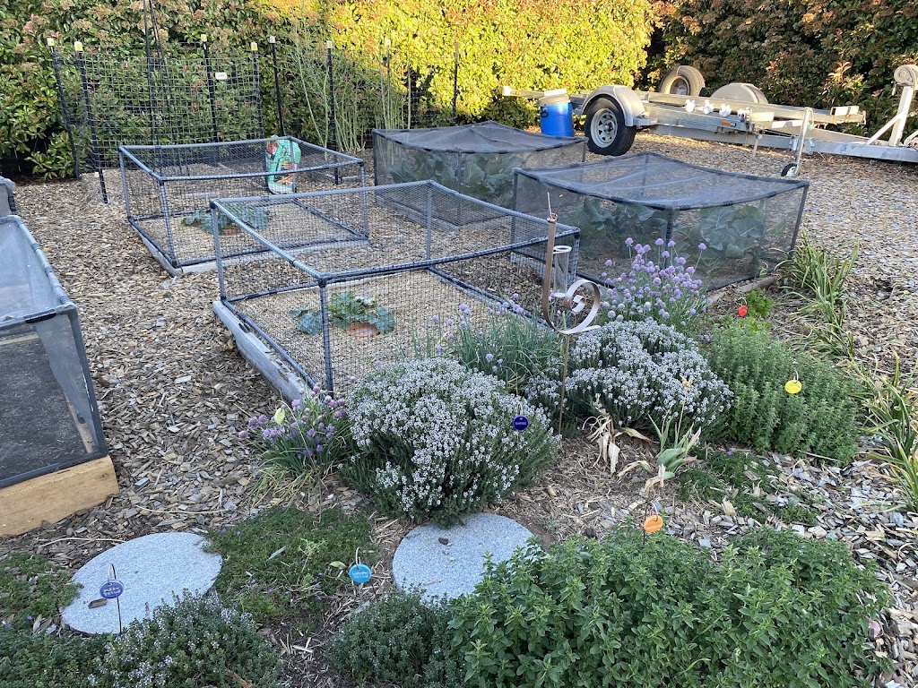 Herbyville House | 7 Park St, Eglinton NSW 2795, Australia | Phone: (02) 6336 9105