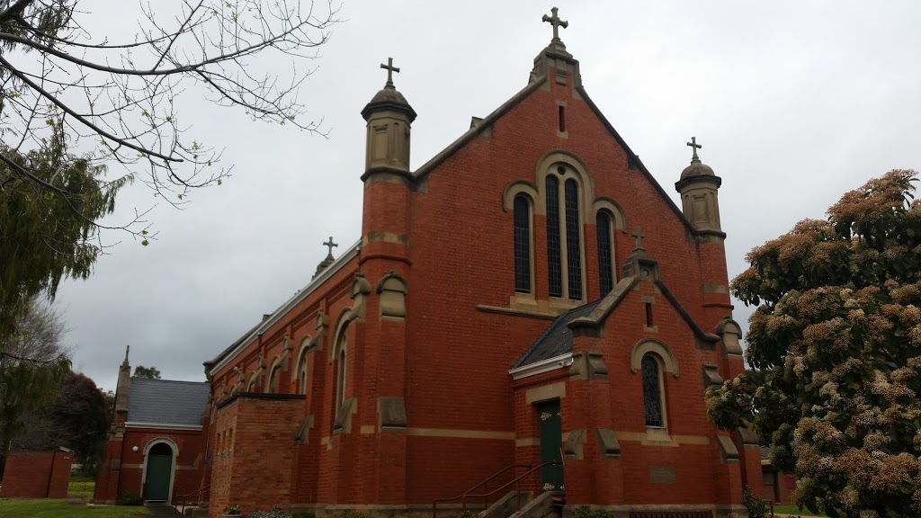 Mary Help of Christians Catholic Church | church | Pohlman St, Heathcote VIC 3523, Australia | 0354332030 OR +61 3 5433 2030