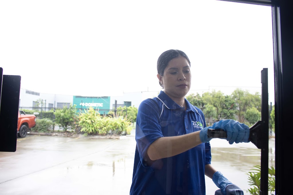 Zoom Office Cleaning | 2835 Old Cleveland Rd, Chandler QLD 4155, Australia | Phone: (07) 3390 1663