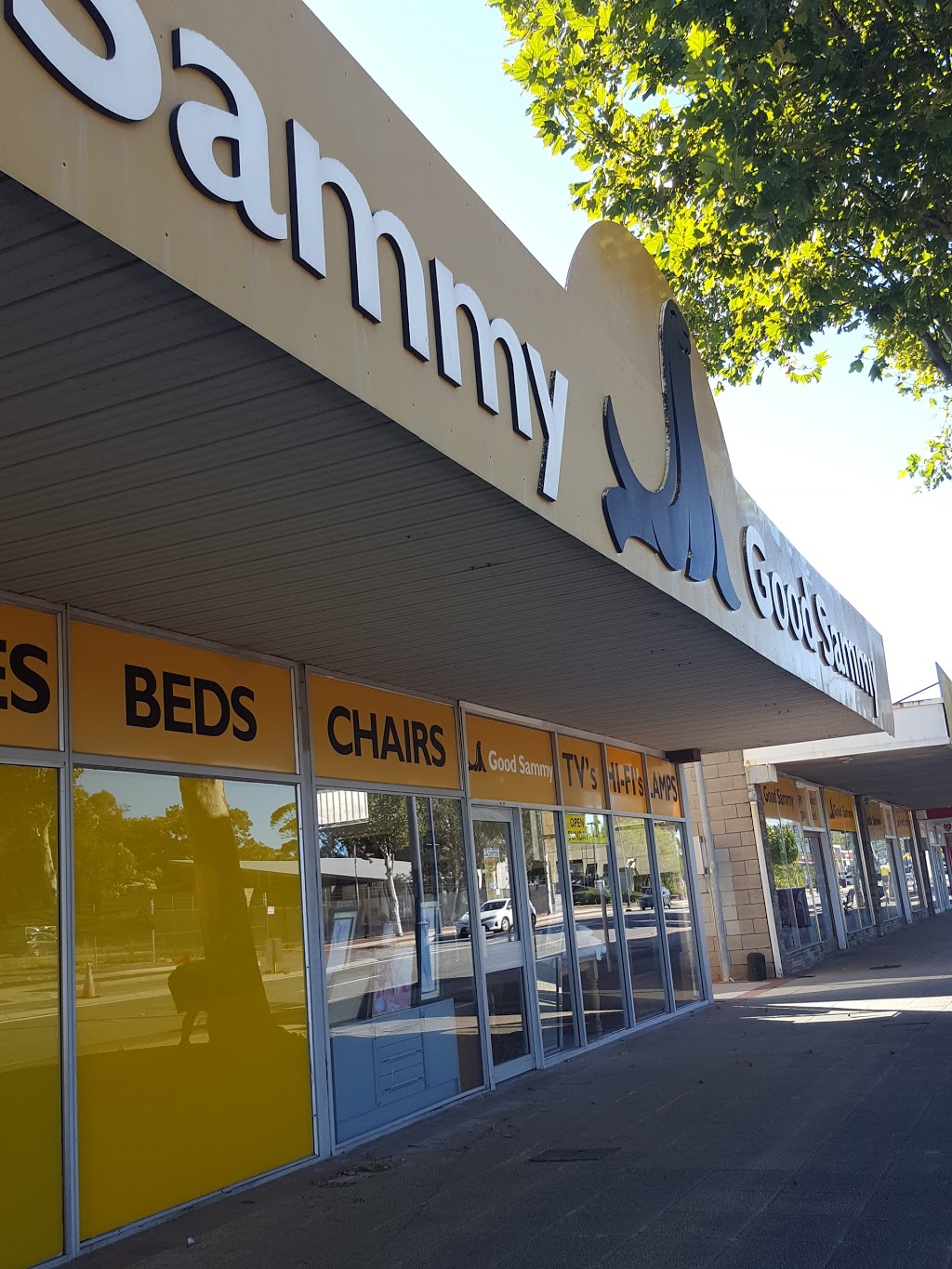 Good Sammy | store | 2288 Albany Hwy, Gosnells WA 6110, Australia | 0893983952 OR +61 8 9398 3952