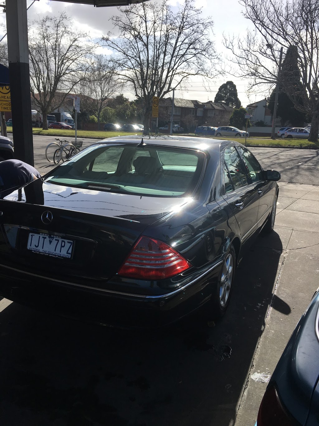 Bright hand Car wash & Detailing Centre | car wash | 258 Dandenong Rd, St Kilda East VIC 3183, Australia | 0468392508 OR +61 468 392 508