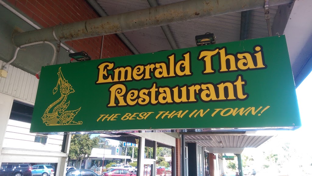 Emerald Thai Restaurant | meal takeaway | 30 Reid St, Wangaratta VIC 3677, Australia | 0357224075 OR +61 3 5722 4075