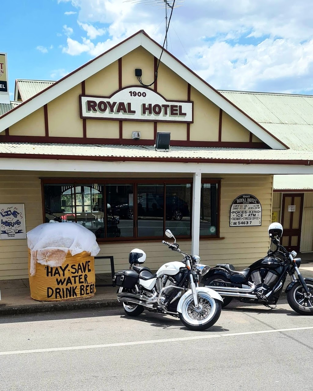 Royal Hotel Kalbar | George St & Edward St, Kalbar QLD 4309, Australia | Phone: (07) 5463 7094