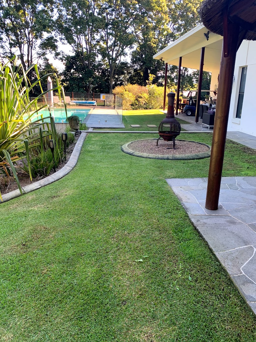 “ON THE COAST” LAWN & ACREAGE MOWING | 17 Lows Dr, Pacific Paradise QLD 4564, Australia | Phone: 0420 949 822