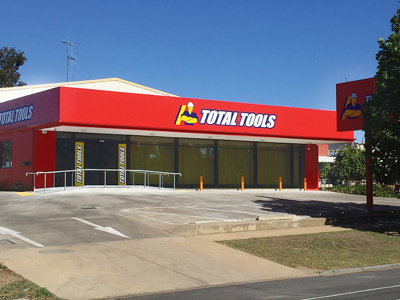 Total Tools Bendigo (253 High St) Opening Hours