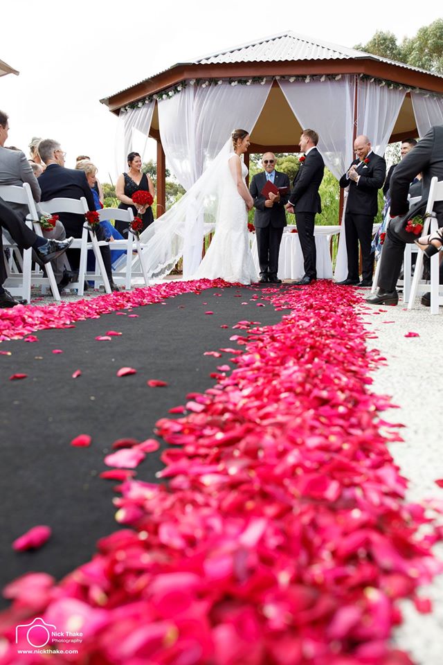 Creative Elegance Wedding Decor | 8 Hewson Way, Port Kennedy WA 6172, Australia | Phone: 0407 587 717