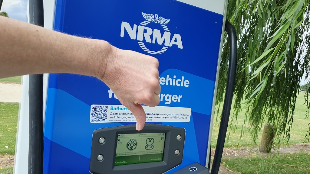 NRMA Charging Station | 1 Kendall Ave, Bathurst NSW 2795, Australia | Phone: 1300 233 544