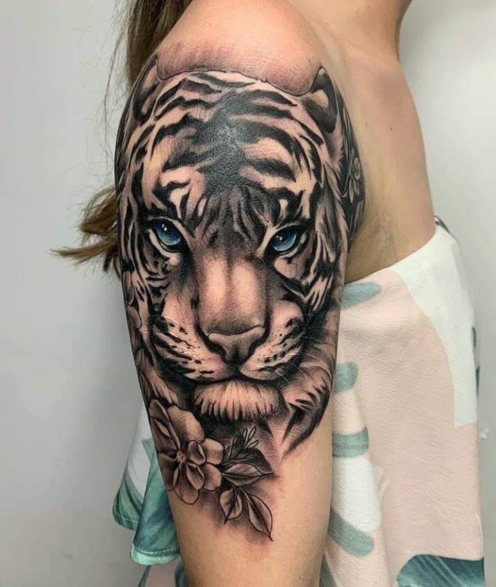 Inkspired Tattoo & Beauty | 19 McLean St, Coolangatta QLD 4225, Australia | Phone: (07) 5599 4222