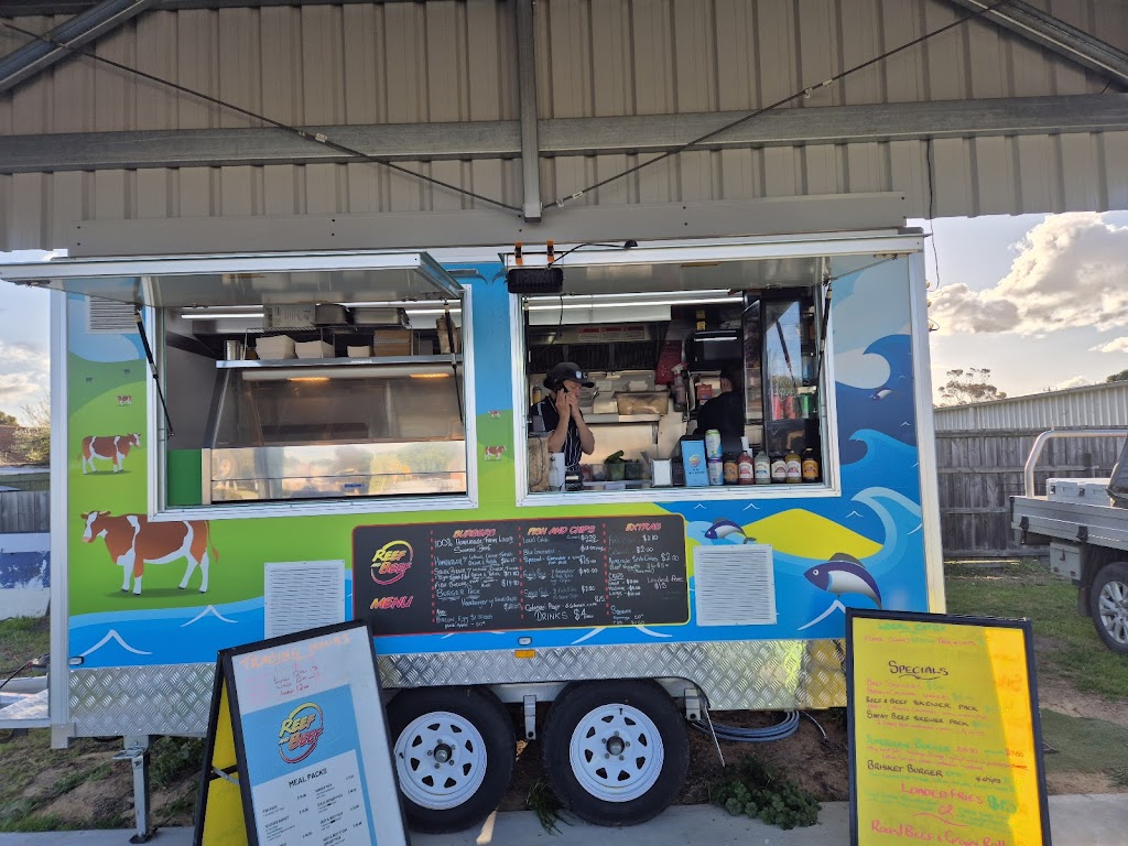 Reef and Beef - Mobile fish chips and burgers | 1 Tyers St, Stratford VIC 3862, Australia | Phone: 0419 475 325