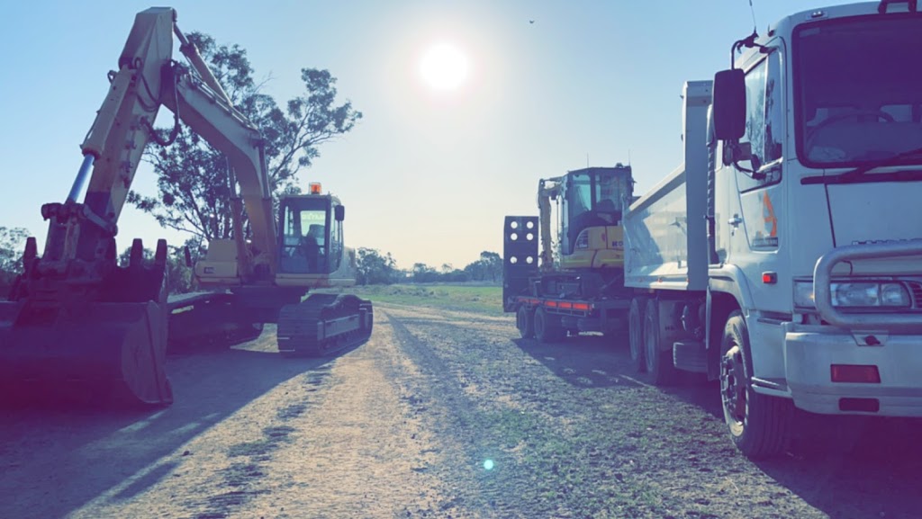 PA Excavations & Hire | 92 Riddle St, Goondiwindi QLD 4390, Australia | Phone: 0422 023 817