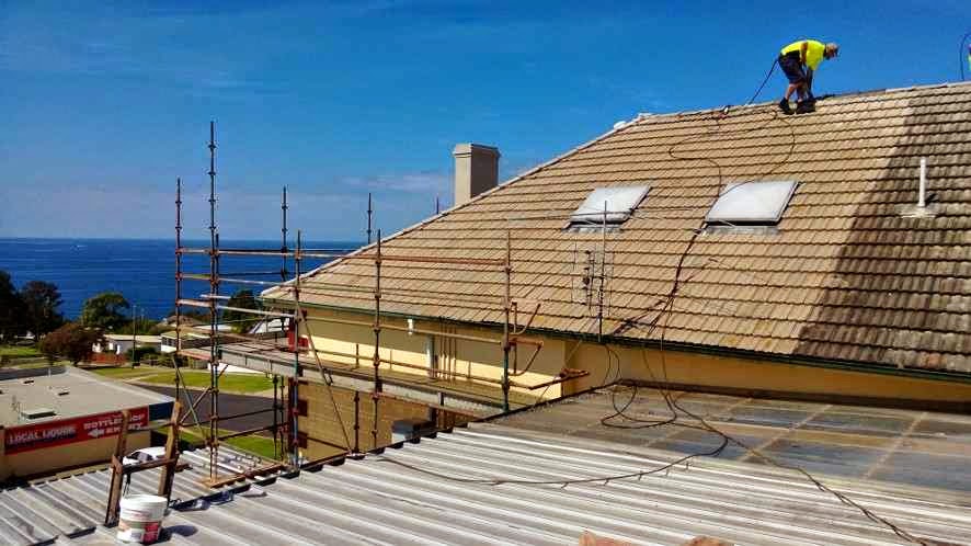 Lookup Roof Restoration | roofing contractor | 14/10 Lorn Rd, Canberra ACT 2620, Australia | 0412693519 OR +61 412 693 519