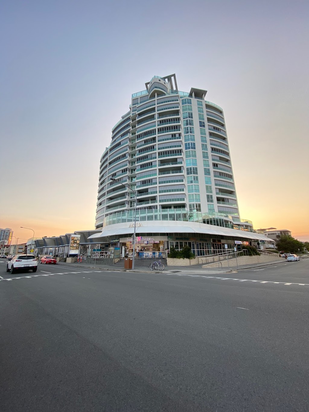 AQUA | 300 Marine Parade, Labrador QLD 4215, Australia | Phone: (07) 5503 0311