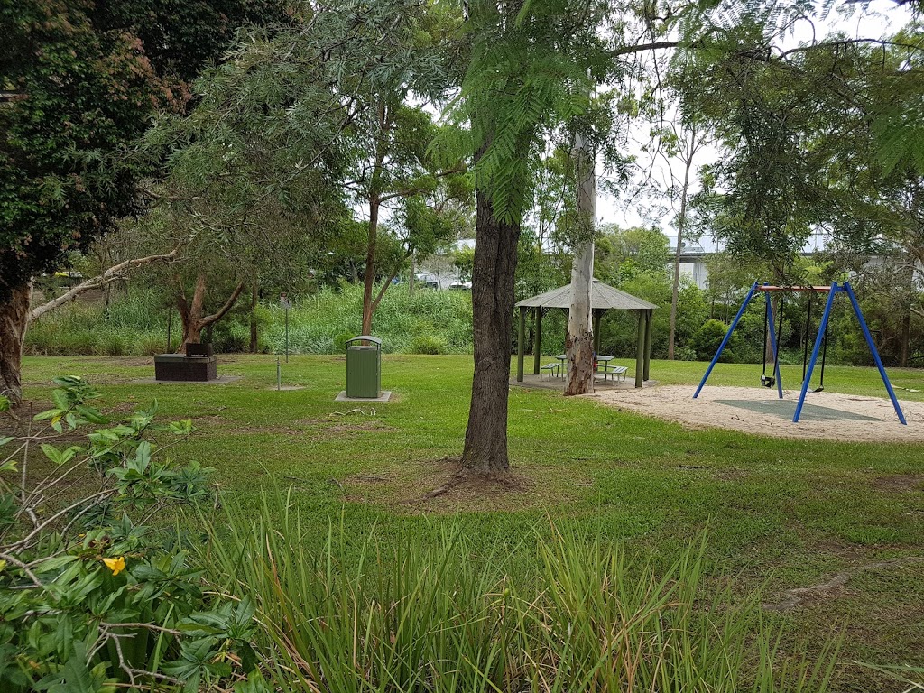 Moreland Park | park | Wenlock Cres, Springwood QLD 4127, Australia