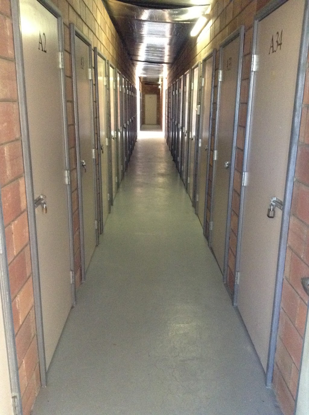 Alcatraz Storage | 8 Laurence Rd, Walliston WA 6076, Australia | Phone: (08) 9291 9644