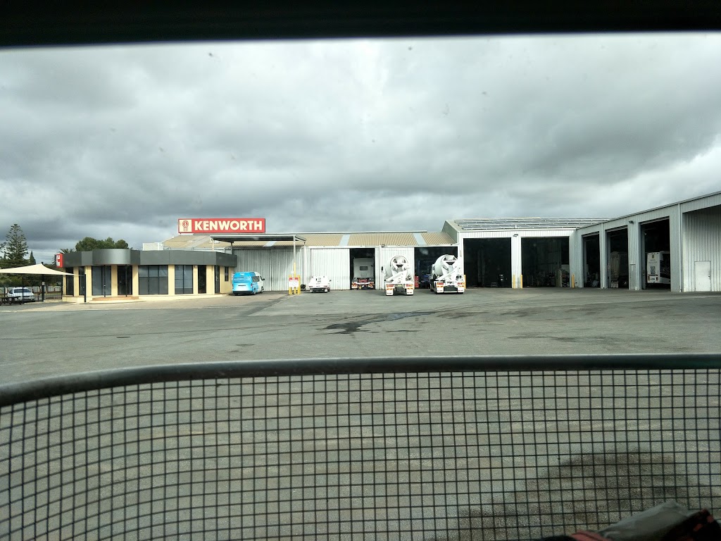 Mildura Truck Centre | 293 Benetook Ave, Mildura VIC 3500, Australia | Phone: (03) 5051 2800
