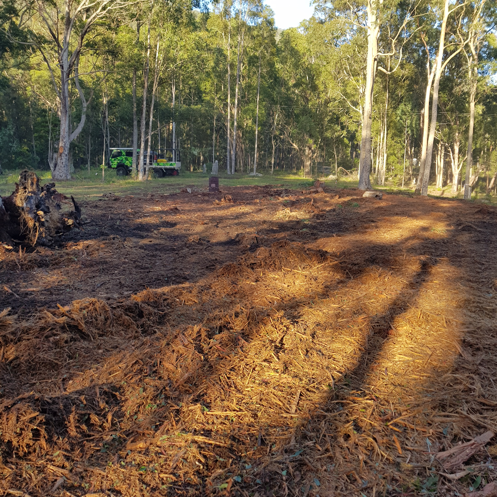 Reeper Mulching | 15 Poplars Ave, Bateau Bay NSW 2261, Australia | Phone: 0428 162 455