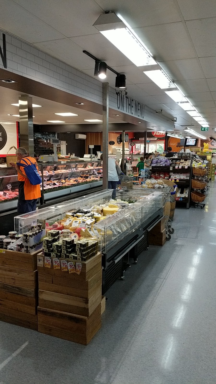 Pauls IGA Ringwood East | supermarket | 82/90 Railway Ave, Ringwood East VIC 3135, Australia | 0398708893 OR +61 3 9870 8893