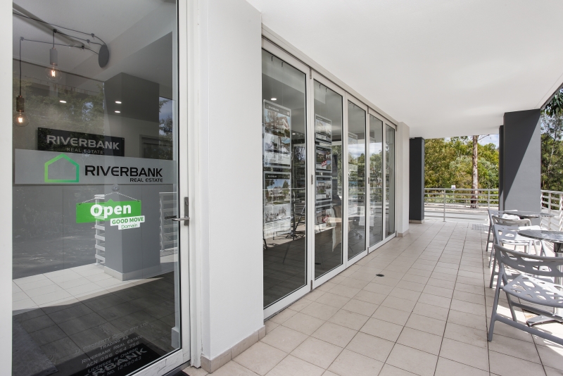 Riverbank Real Estate Pemulwuy | 124 Driftway Dr, Pemulwuy NSW 2145, Australia | Phone: (02) 9631 4433