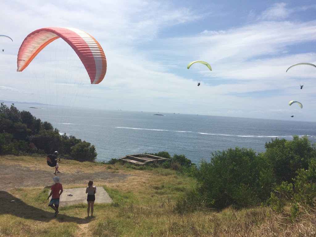 Adventure Plus Paragliding | Hill 60, Port Kembla NSW 2505, Australia | Phone: 0412 271 404