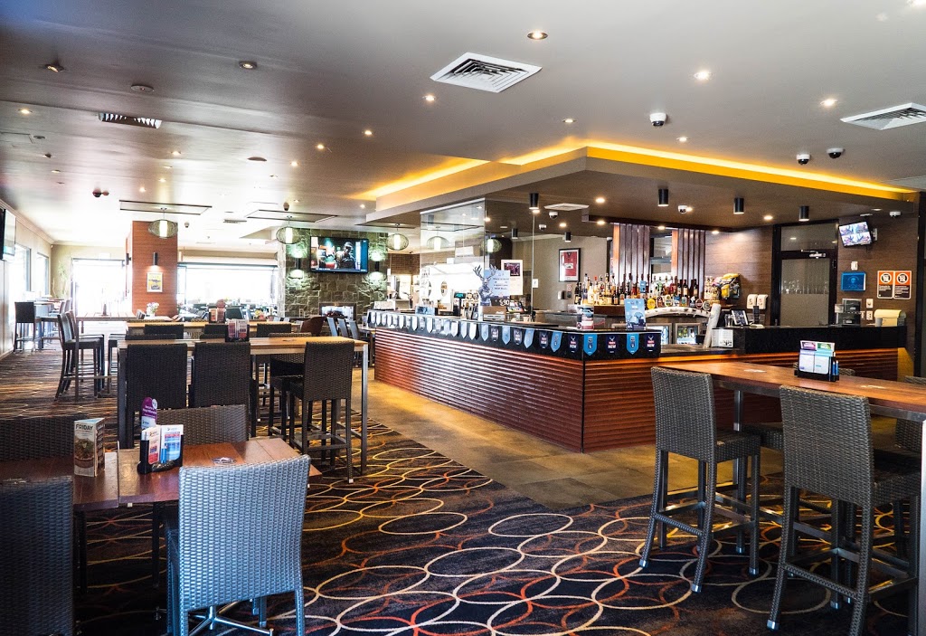 The Settlers Tavern | restaurant | 2 Hely St, West Gosford NSW 2250, Australia | 0243246266 OR +61 2 4324 6266