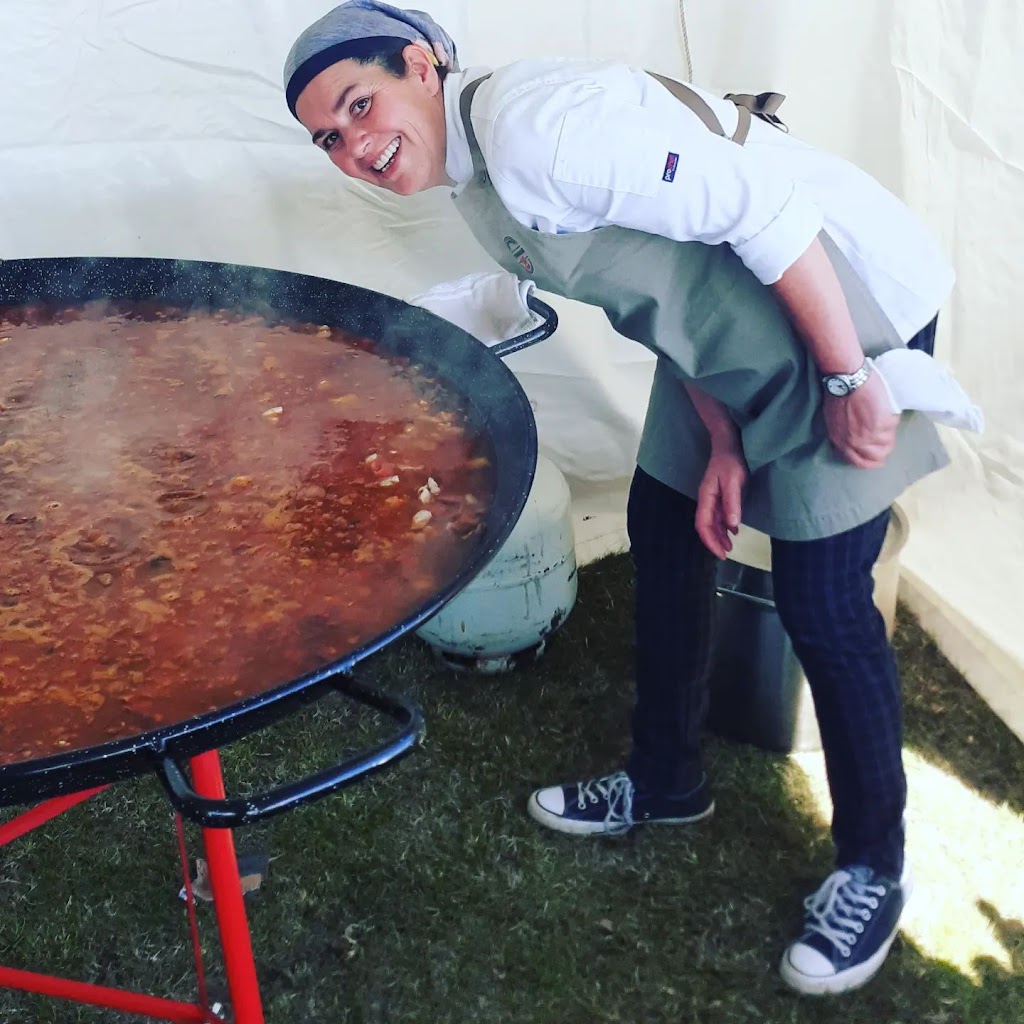 Longhouse Paella & Catering | 92 Cobrawonga Rd, Cobram East VIC 3644, Australia | Phone: 0407 828 443
