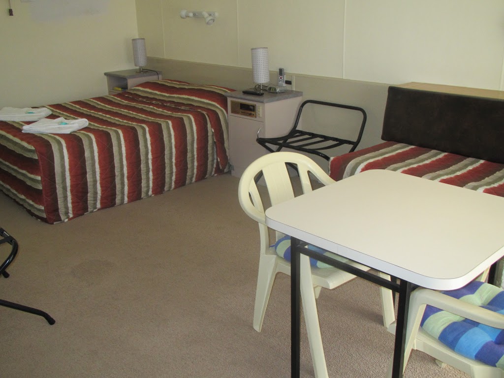 Woodmanshill Motel | lodging | 9503 Western Hwy, Ballarat VIC 3352, Australia | 0353347202 OR +61 3 5334 7202