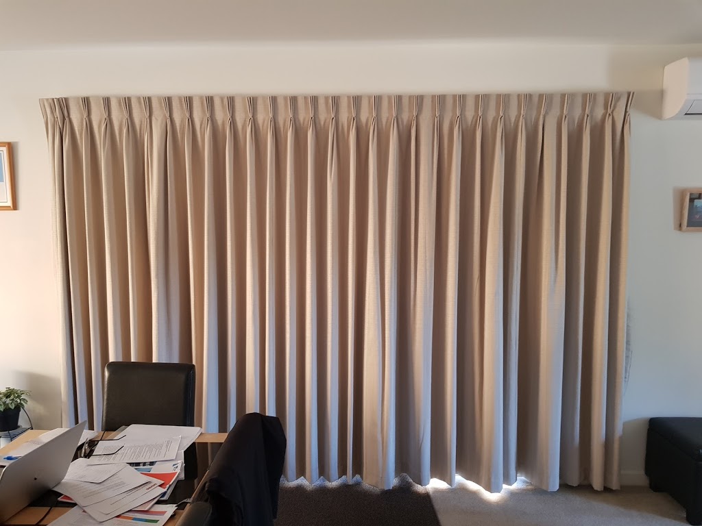 Gk Blinds & Curtains | home goods store | 16 Tankard Dr, Cranbourne East VIC 3977, Australia | 1800646211 OR +61 1800 646 211